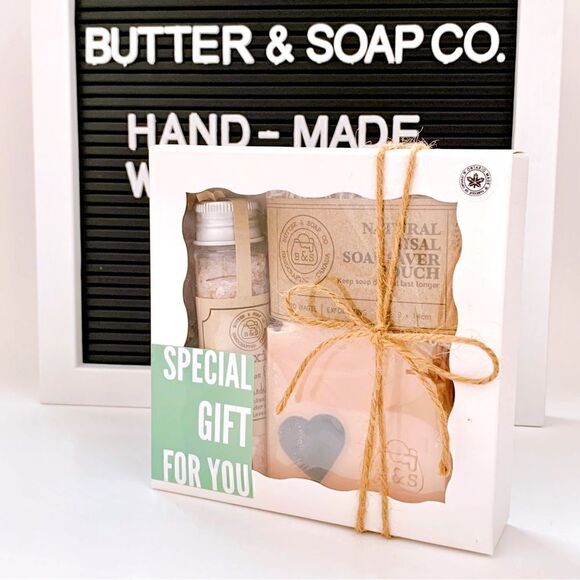 💜”My Sweetheart” Soap Gift Set - Picture 2 of 3